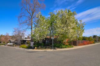 4286 Wild Way, Carmichael, CA 95608-6608