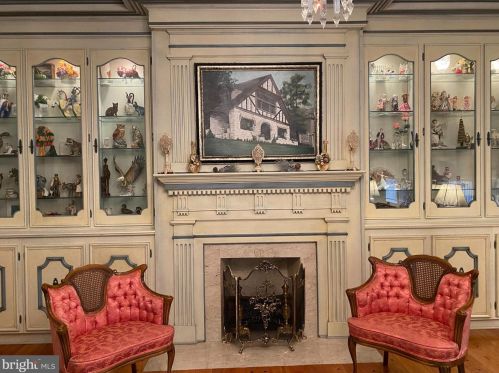 1407 Mahantongo St, Primrose PA 17901-3307 exterior