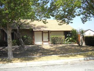 634 Lancewood Ave, Rialto, CA 92376-4611