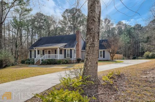 2754 Ira Ct, Conyers, GA 30094-5522