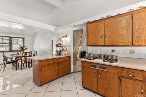 2469 Cerritos Ave, Anaheim, CA 92806-5714