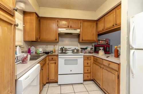 3651 Martin Luther King Fwy, Fort Worth TX  76119-2878 exterior