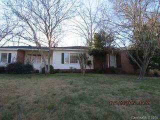 108 Azalea Rd, Lancaster, SC 29720-1902