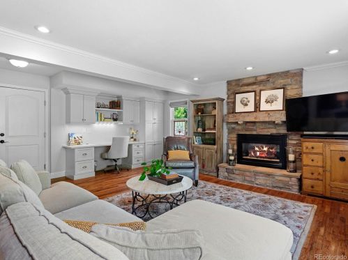 6940 Olive Way, Englewood CO 80112-1124 exterior