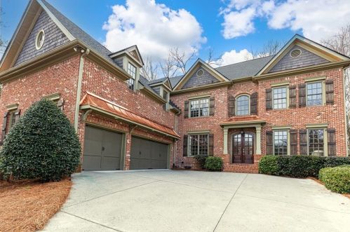 700 Glengate Pl, Atlanta GA  30328-7257 exterior