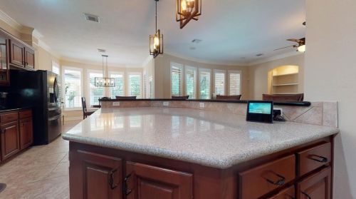 8760 Skyline Ln, Conroe TX  77302-3458 exterior