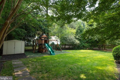 255 Lower Magothy Beach Rd, Severna Park MD  21146-2118 exterior