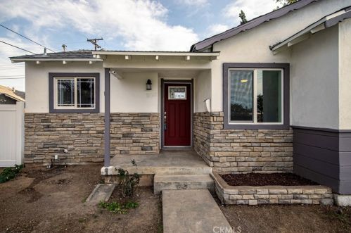 8692 Garfield St, Riverside CA  92504-2963 exterior