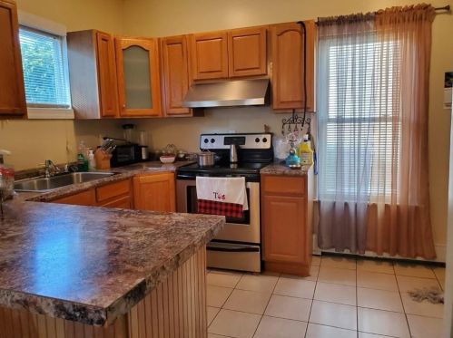 71 Anthony Ave, Providence, RI 02909-2301