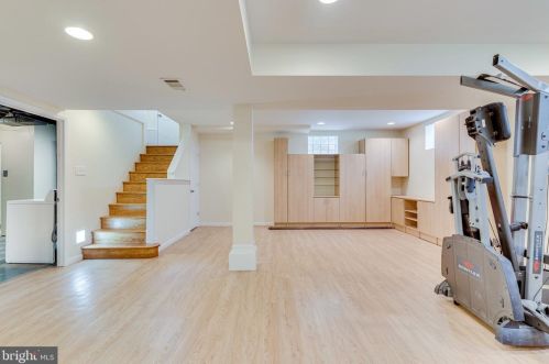 10408 Insley St, Silver Spring MD 20902-4936 exterior