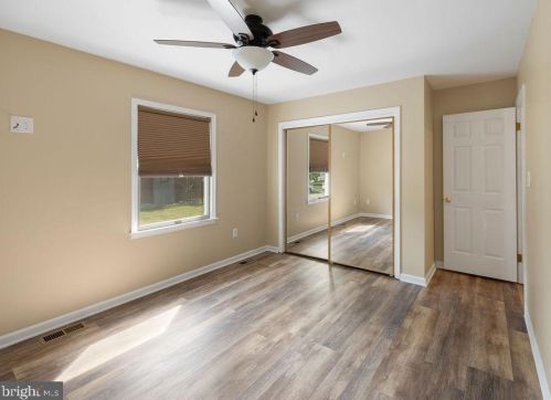 512 Poplar St, Hanover PA 17331-4928 exterior