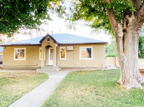 80 Main St, Leeds UT 84746-8001 exterior