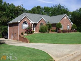57 Iron Horse Cir, Pendergrass, GA 30567-2264
