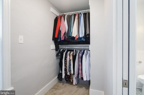 109 Center St, Tavistock NJ  08033-1803 exterior