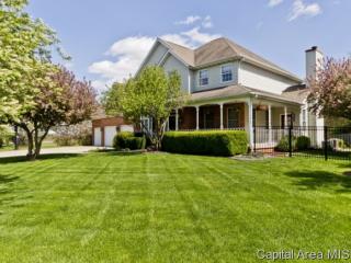 2 Woodland Trl, Buckhart, IL 62563-9554