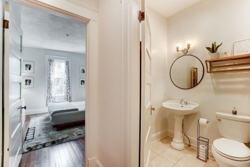 3414 Duncan Ave, Cincinnati OH  45208-2313 exterior