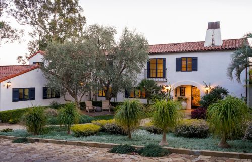 1423 Mountain Dr, Santa Barbara, CA 93103-1615