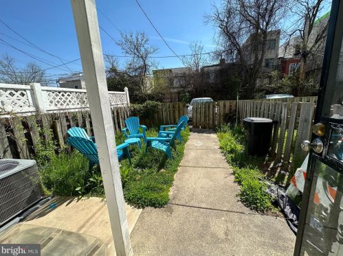 1614 Diamond St, Philadelphia PA  19121-2313 exterior