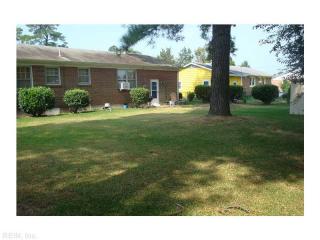 1615 Loren Cres, Portsmouth, VA 23701-3822