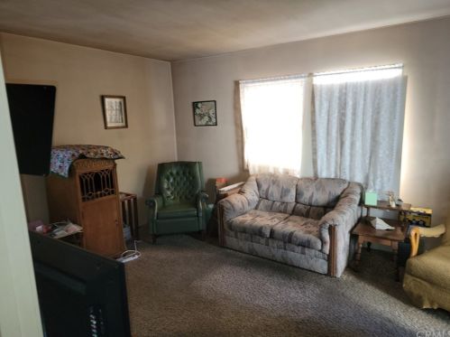 13912 Harper St, Santa Ana, CA 92703-1423