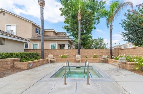2190 Cherrywood Ln, Anaheim CA  92804-2490 exterior