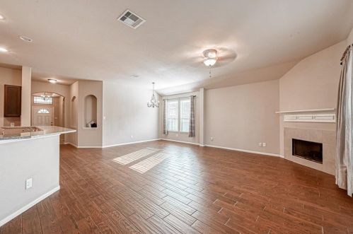 2514 Amy Lee Dr, Conroe TX  77304-5003 exterior