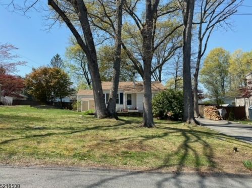 37 Highview Trl, Wharton, NJ 07885-2906