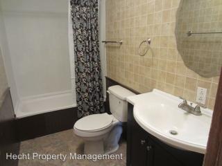 7321 Executive Cir, Denver NC  28037-6216 exterior