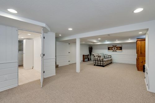 2174 Desoto St, Saint Paul MN  55117-1830 exterior