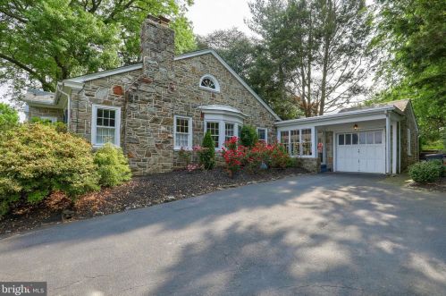 409 Atkins Ave, Lancaster PA  17603-4912 exterior
