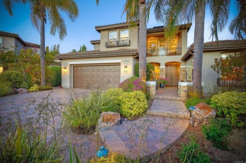 3056 Via Romaza, Carlsbad, CA 92009-6974