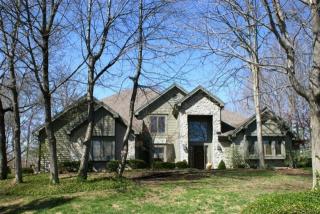 1061 Thicket Walk, Dayton, OH 45429-1978
