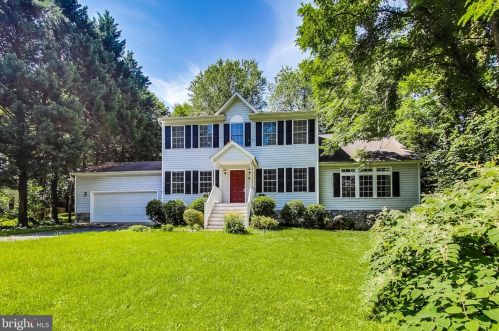 4 Seaman Ct, Fredericksburg, VA 22405-2781
