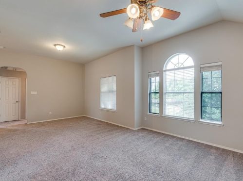 8313 Rolling Rock Dr, Fort Worth TX  76123-1891 exterior