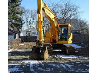 25 Morgan St, Portsmouth, RI 02871-4707