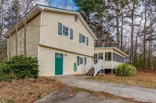 225 Sage Dr, Carrollton, GA 30116-5210