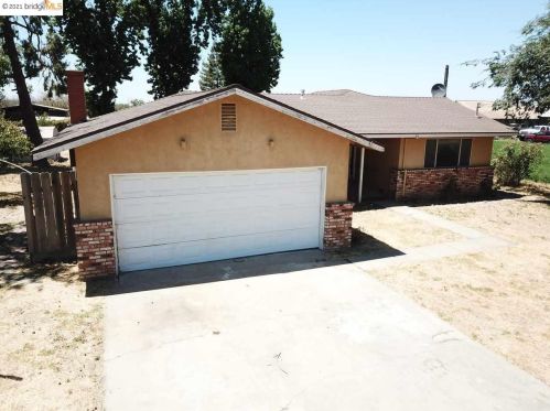 2425 Michigan Ave, Modesto, CA 95358-9474