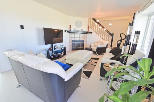 43374 Somerset Ct, Elizabeth CO  80107-9377 exterior