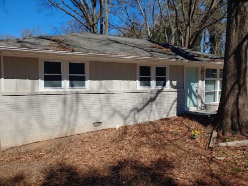 2296 Lakewood Dr, Kennesaw, GA 30152-3416