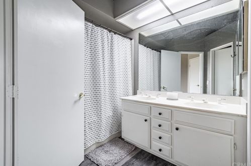 715 Palomino Ln, Anaheim CA  92807-4878 exterior