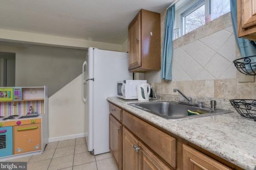 4506 Clearfield Rd, Silver Spring MD 20906-4614 exterior