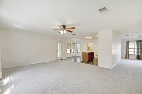 400 Masonwood Dr, Uhland TX 78640-4609 exterior