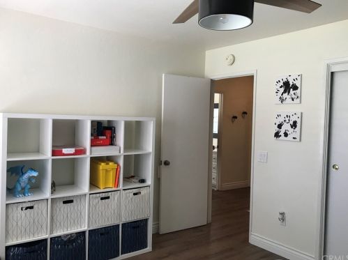 6807 Rycroft Dr, Riverside CA  92506-5352 exterior