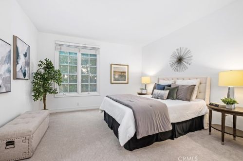 1 Charlotte, Irvine CA  92603-3448 exterior