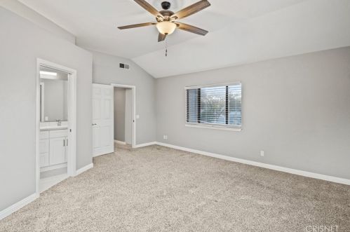 42320 La Gabriella Dr, Lancaster CA  93536-3568 exterior