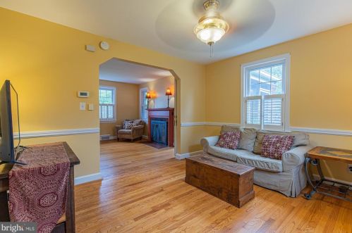 200 Normandy Dr, Silver Spring MD 20901-3030 exterior