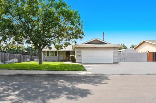 3305 Lord Ave, Modesto, CA 95350-0928
