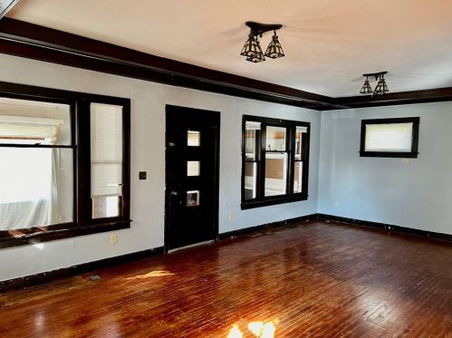 602 Liberty St, Franklin PA  16323-1161 exterior
