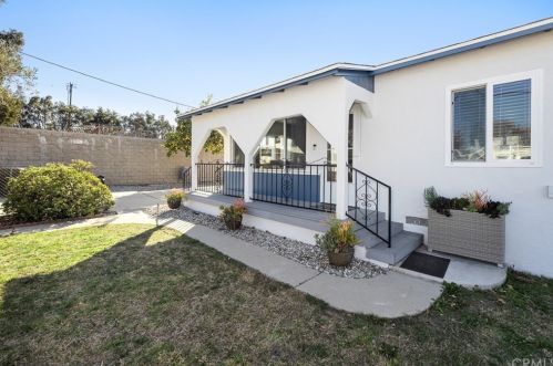 18111 Amie Ave, Torrance, CA 90504-3617