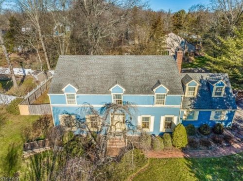 16 Wellington Dr, Annandale, NJ 08801-3362